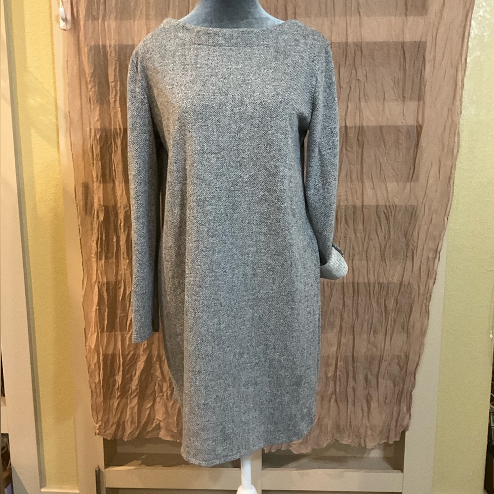 MERONA GRAY SHIFT DRESS . Size S/P